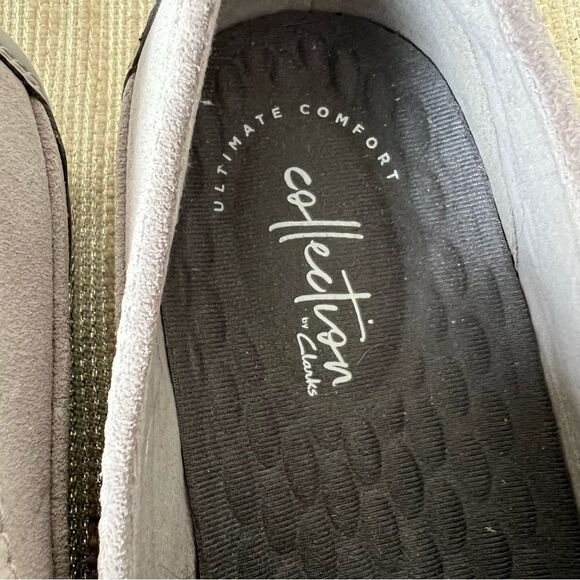 Clarks® Haley Park Grey Suede
Comfort Loafers Size 8 Women’s - Picture 11 of 16